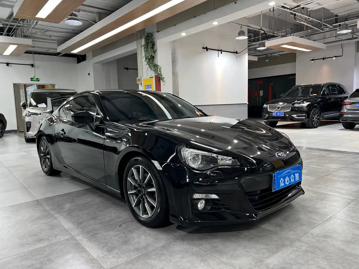 Subaru BRZ 2015 2.0i Manual фото 3