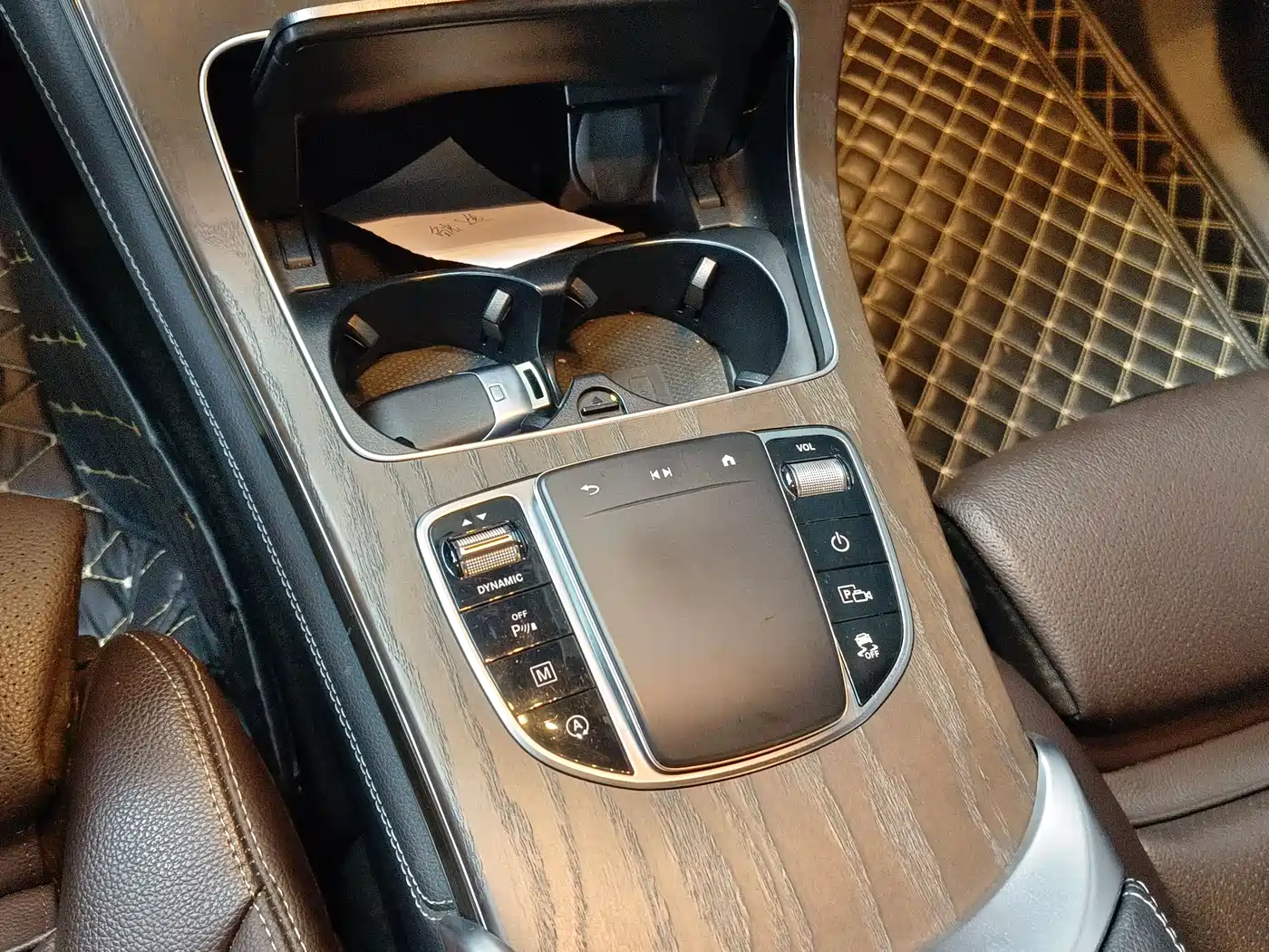 Mercedes-Benz GLC 2020 Facelift GLC 300 L 4MATIC Dynamic фото 11