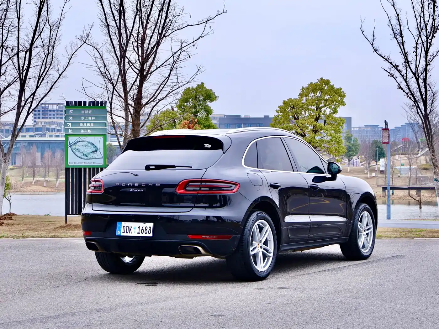 Porsche Macan 2014 Macan 2.0T фото 7