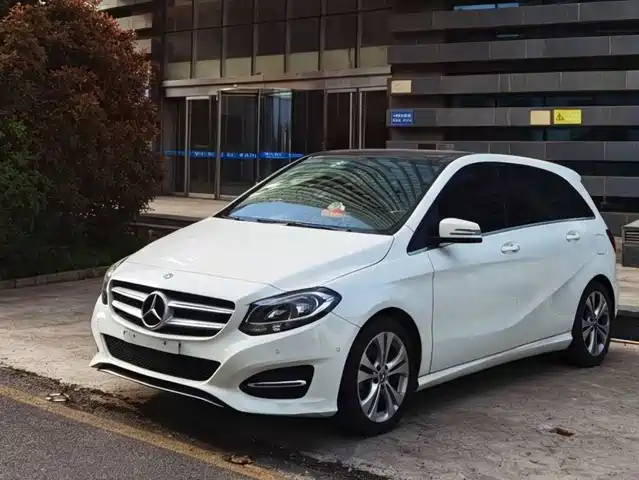 MERCEDES-BENZ B CLASS