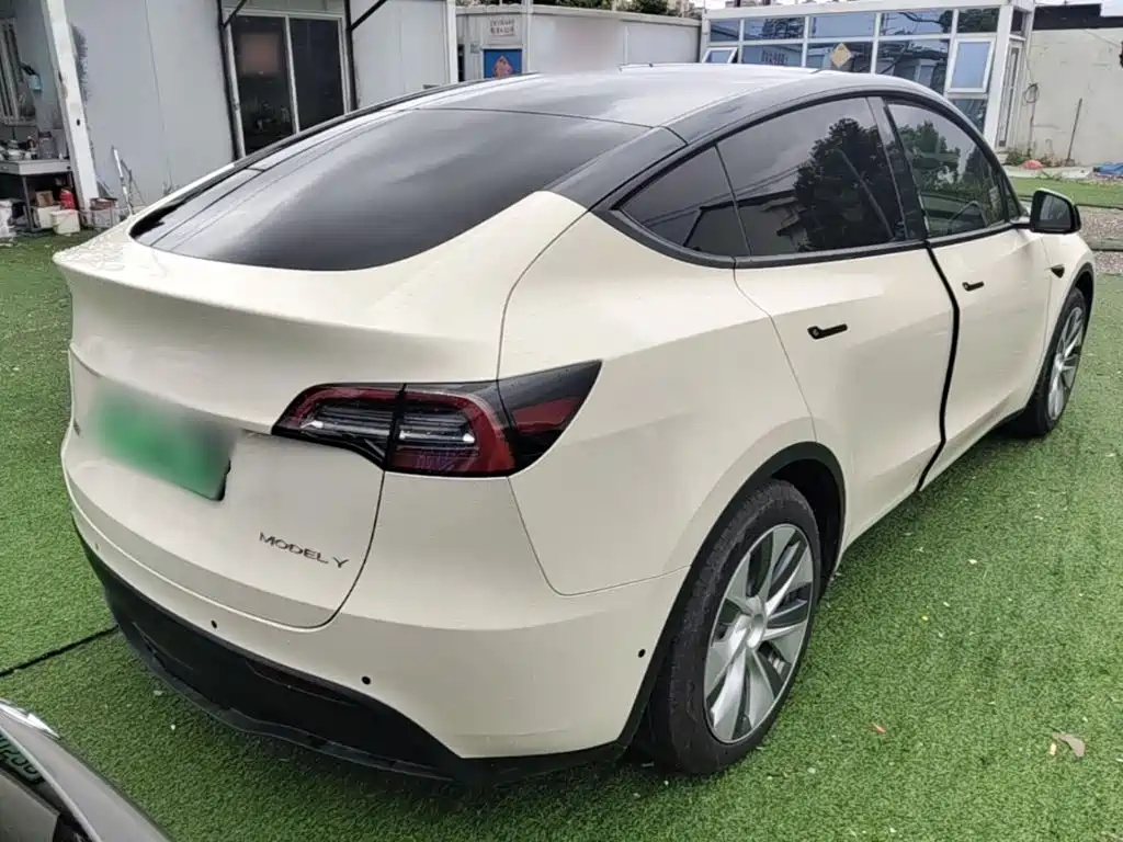 Tesla Model Y 2021 2021 Standard Range Rear-Wheel Drive