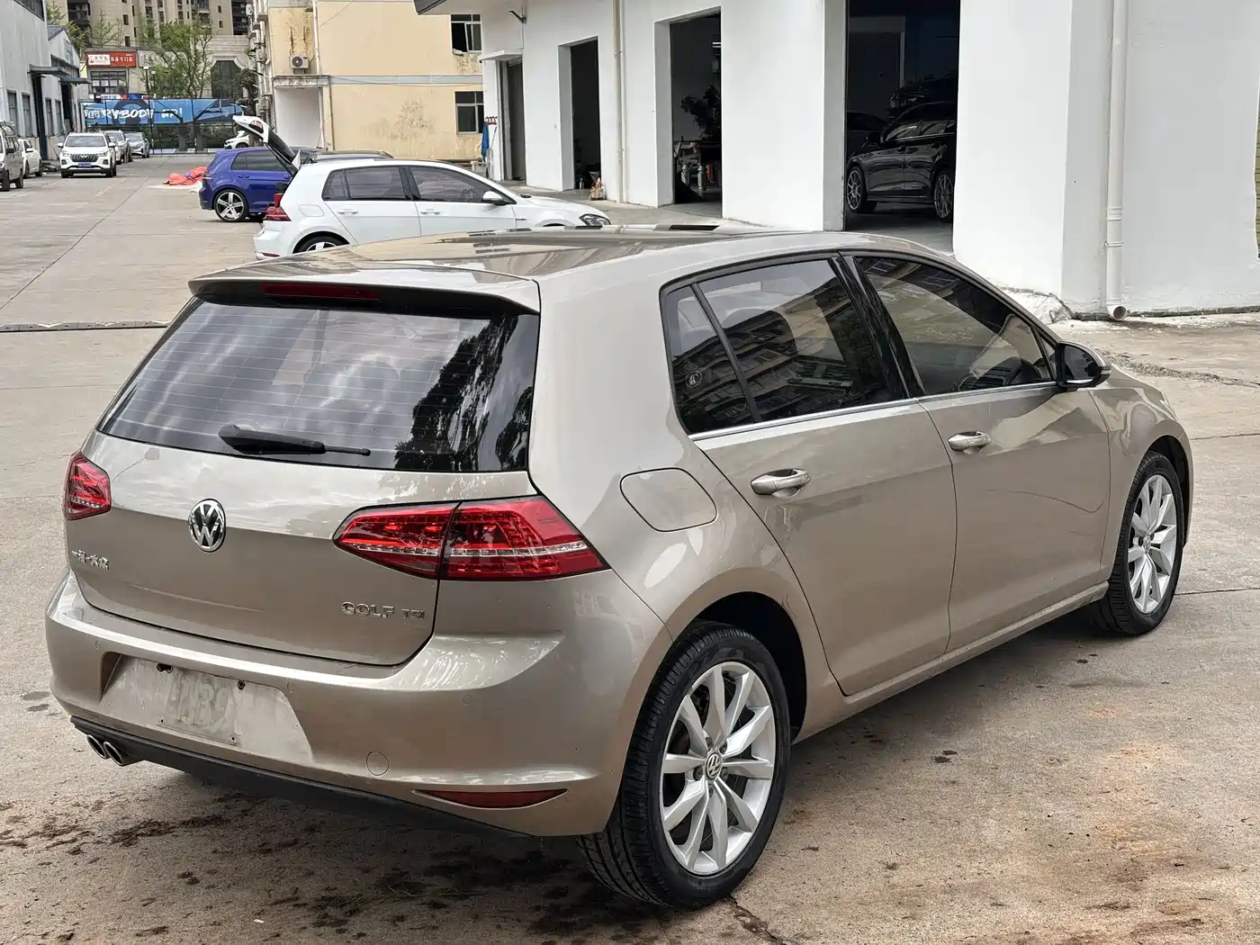 Volkswagen Golf 2015 1.4TSI Automatic Flagship фото 15