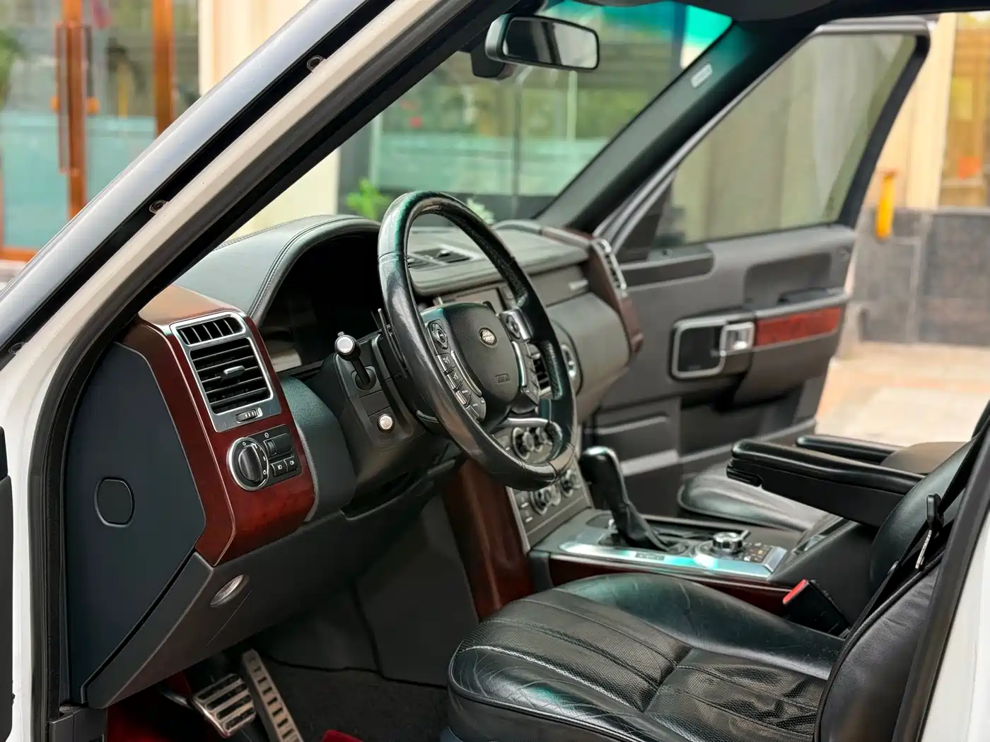 Фото 8 - Land Rover Range Rover