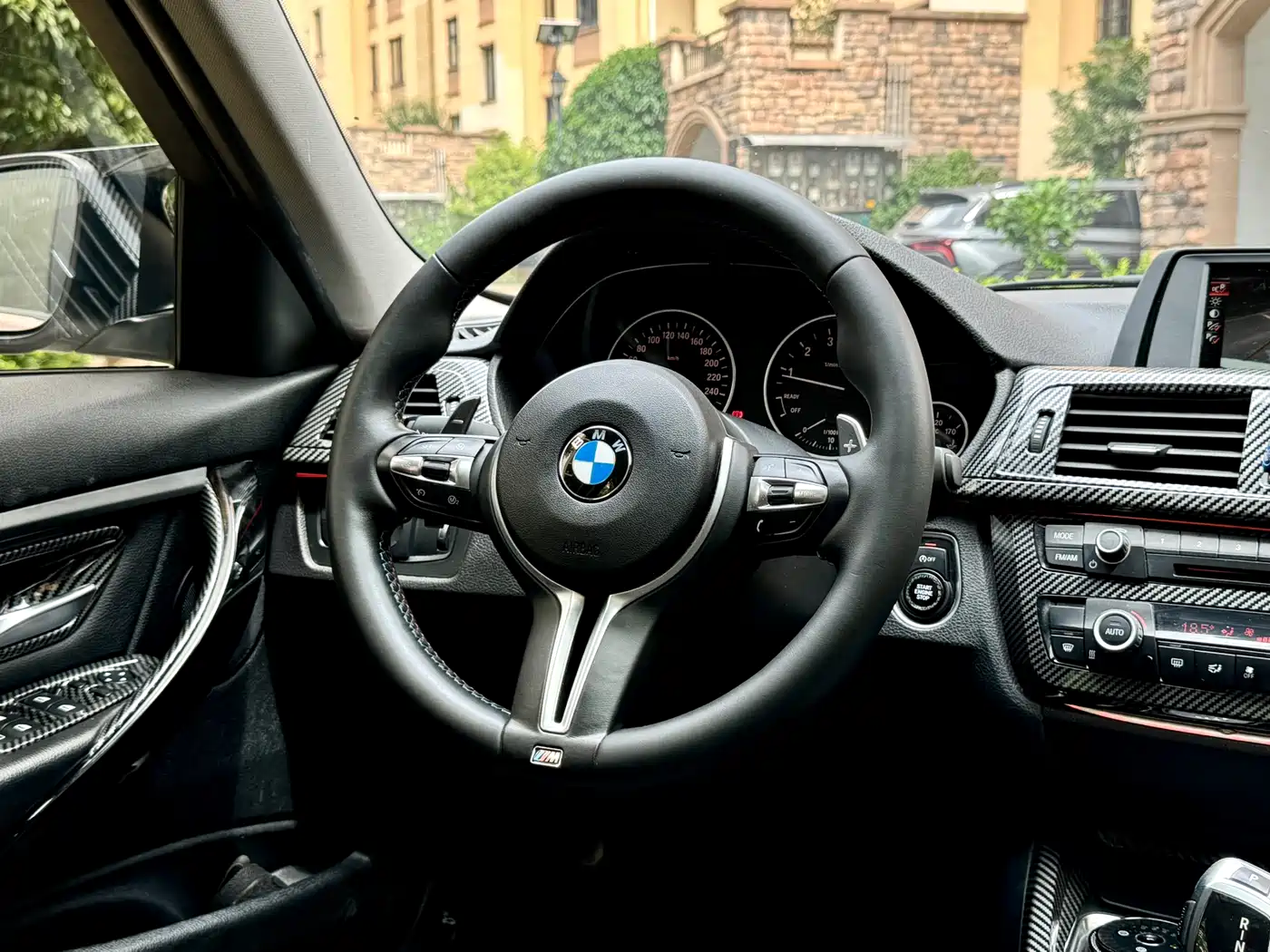 BMW 3 Series 2015 320Li Super Joy Fashion фото 10