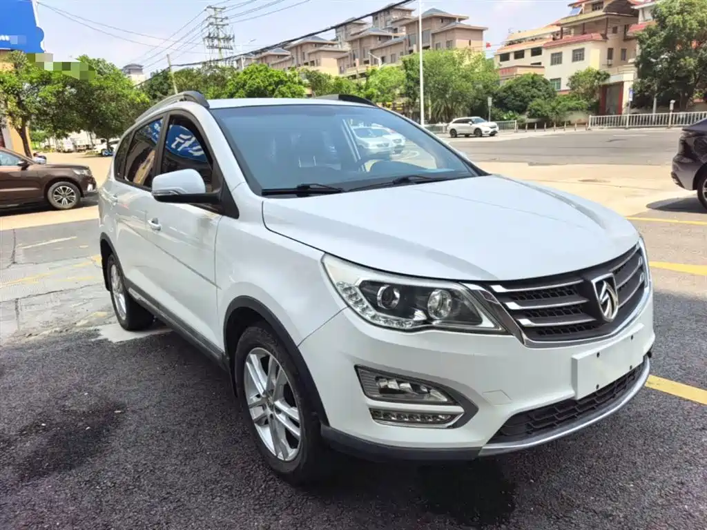 Baojun 560 2016 2015 1.8L Manual Comfort