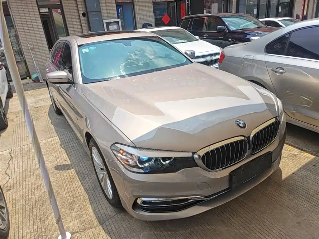 BMW 5 Series 2018 Facelift 530Li Leading Luxury Package фото 4