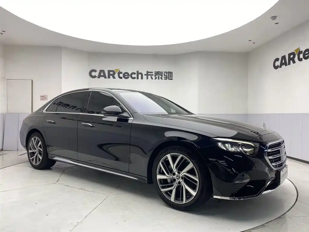 Mercedes-Benz E-Class 2024 E 300 L Fashion фото 2