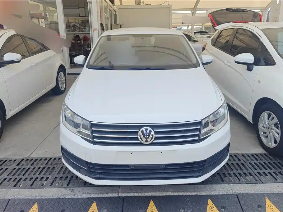 Volkswagen Santana 2016 1.6L Automatic Trend Edition фото 2