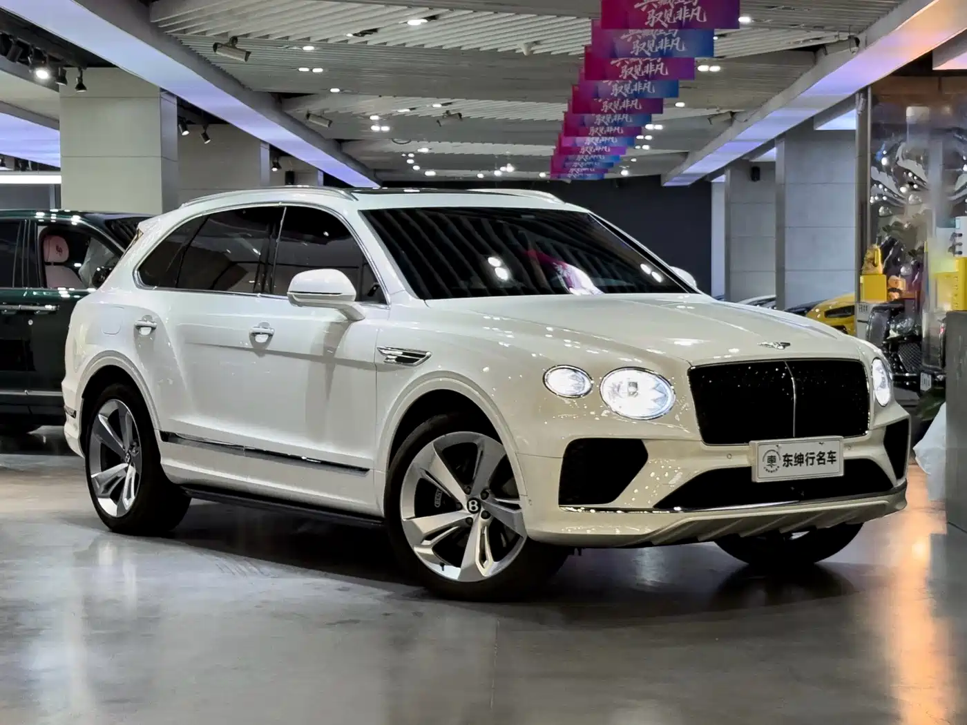 2025 Bentley Bentayga