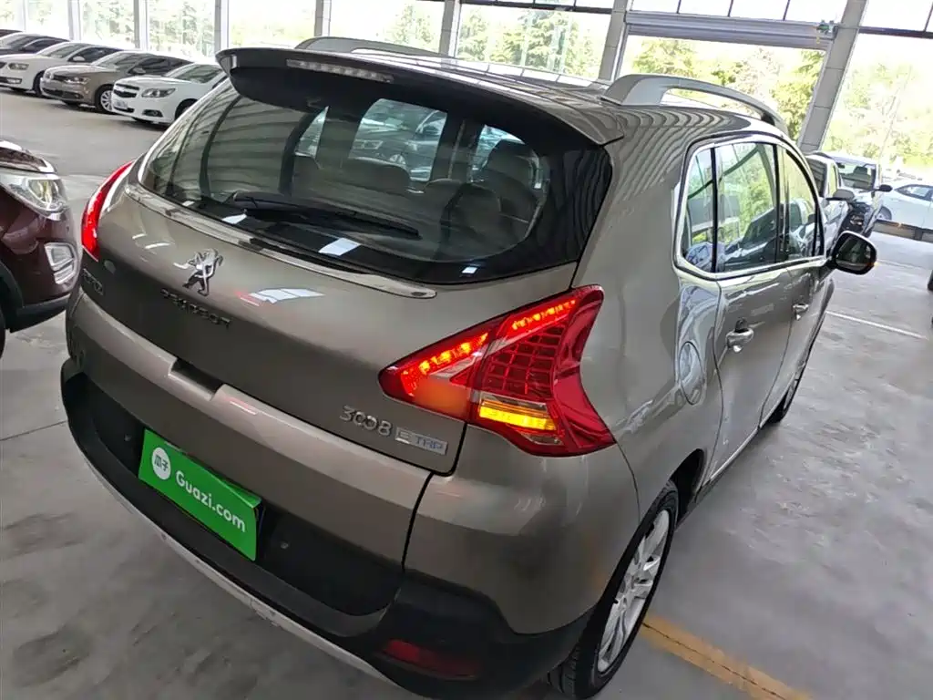 Peugeot 3008 2015 1.6THP Automatic Top Style Edition фото 7