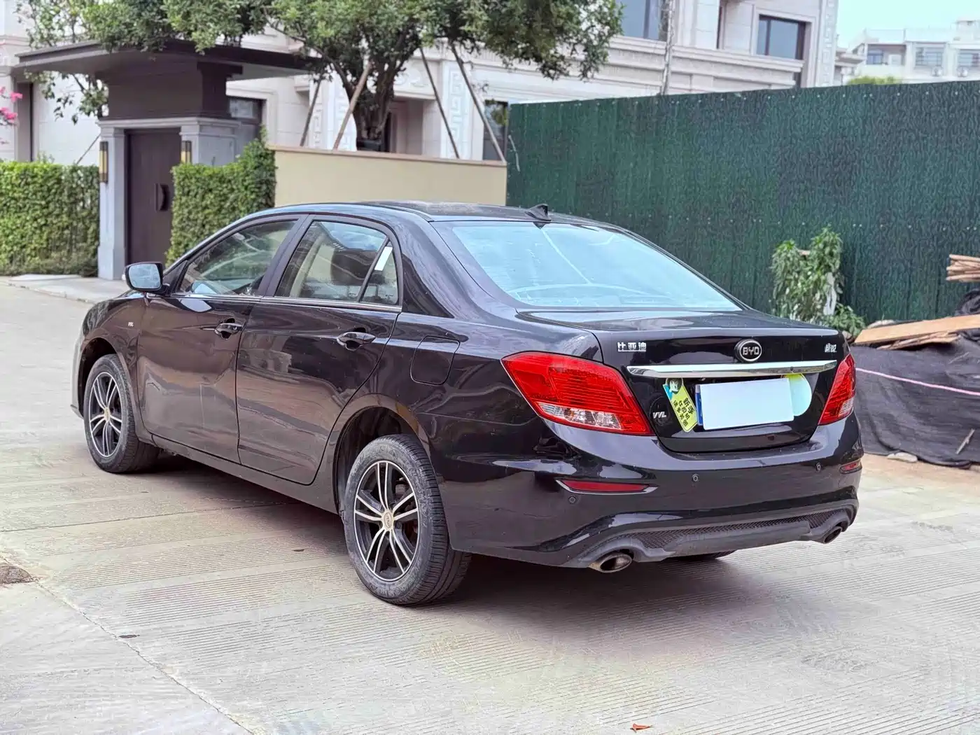 BYD Surui 2016 2015 Facelift 1.5L Manual Comfort