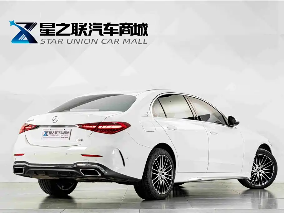 Фото 6 - Mercedes-Benz C-Class