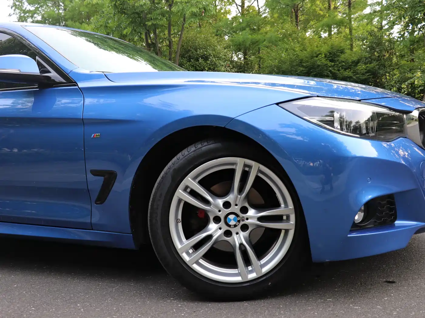BMW 3 Series GT 2020 320i M Sport Package фото 8