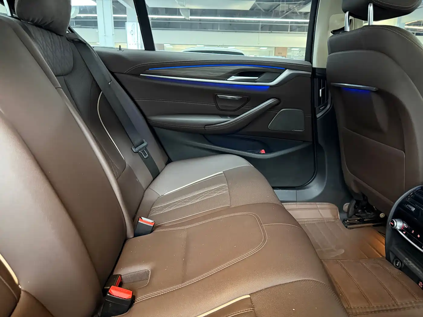 BMW 5 Series 2021 530Li Leading M Sport Package фото 11