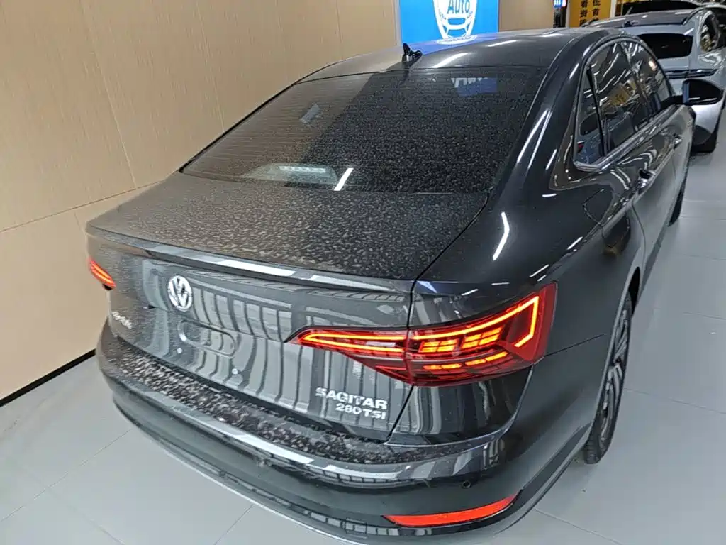 Volkswagen Sagitar, миниатюра 6