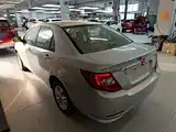 Фото 5 - BYD F3