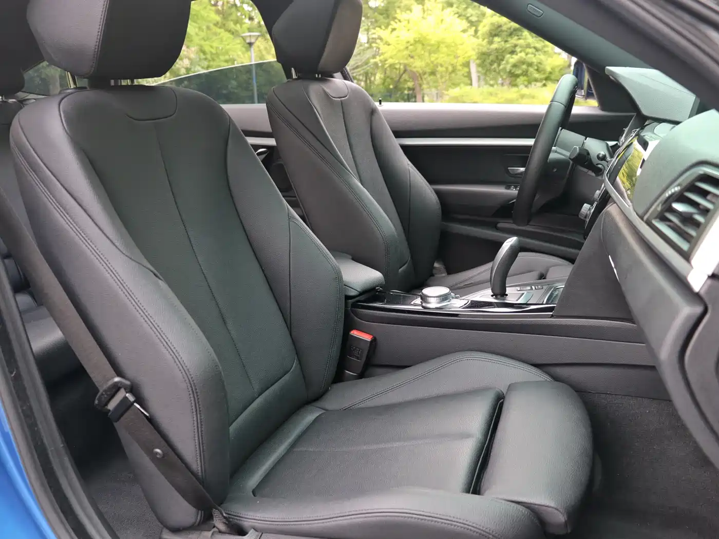 BMW 3 Series GT 2020 320i M Sport Package фото 20