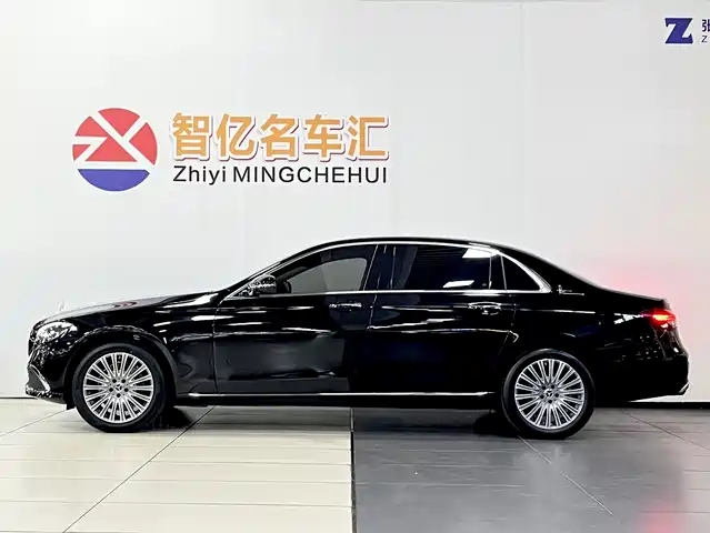 Mercedes-Benz E-Class 2022 Facelift III E 300 L Luxury — фото 4