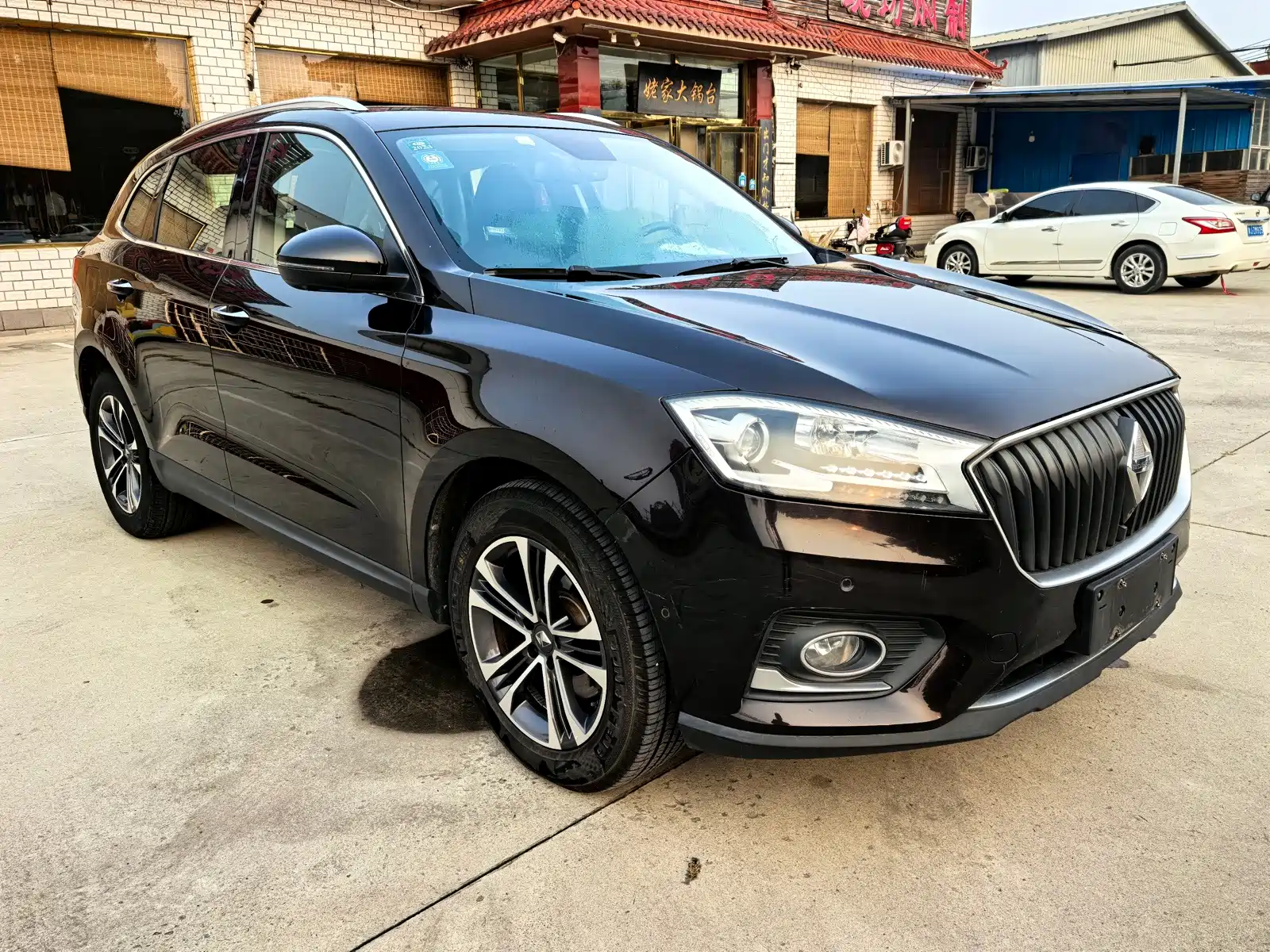 Фото 3 - Borgward BX7
