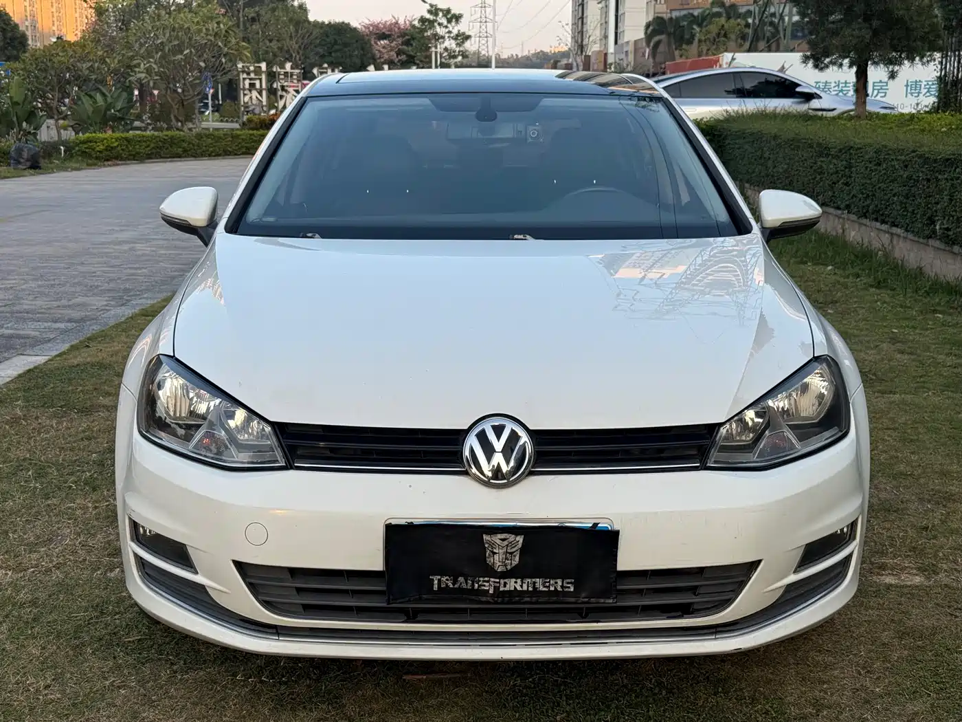 Volkswagen Golf 2016 230TSI Automatic Luxury фото 2