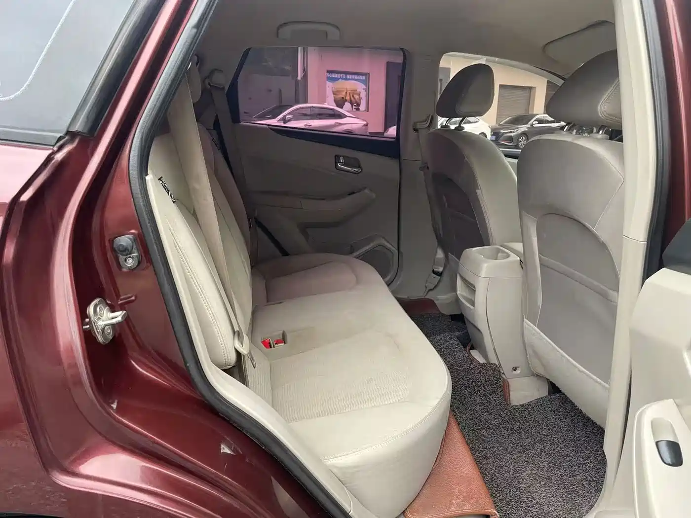 Venucia T70 2015 2015 1.6L Manual Ruixing Edition