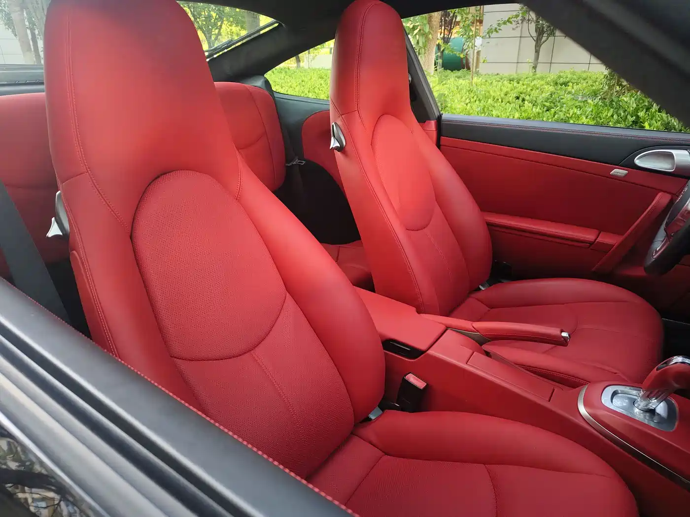 Porsche 911 2010 Carrera S 3.8L фото 4