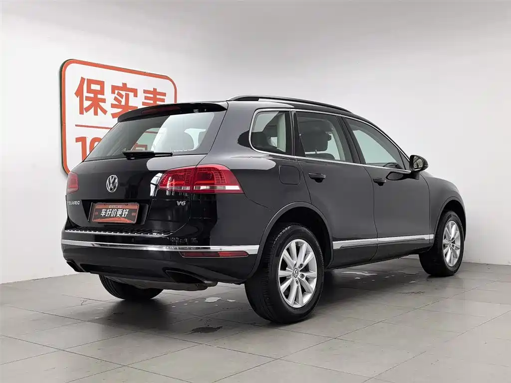 Volkswagen Touareg 2017 3.0TSI Explorer Edition фото 2