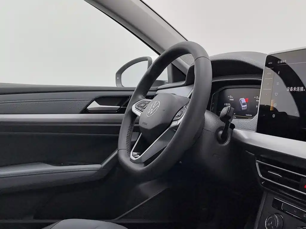 Фото 22 - Volkswagen Lavida