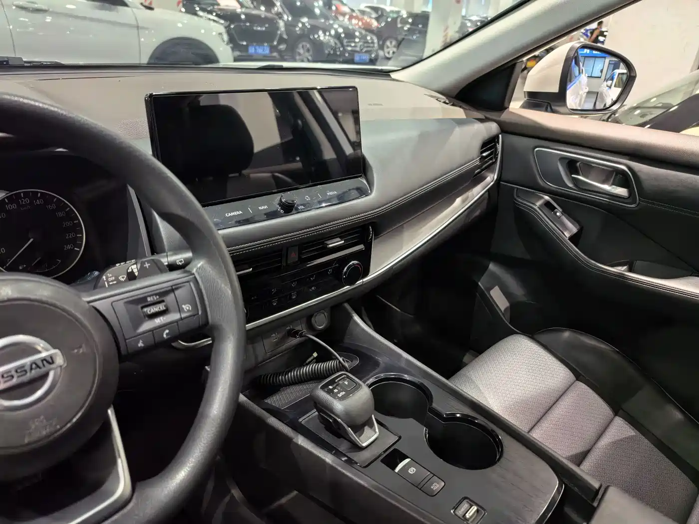 Фото 7 - Nissan X-Trail