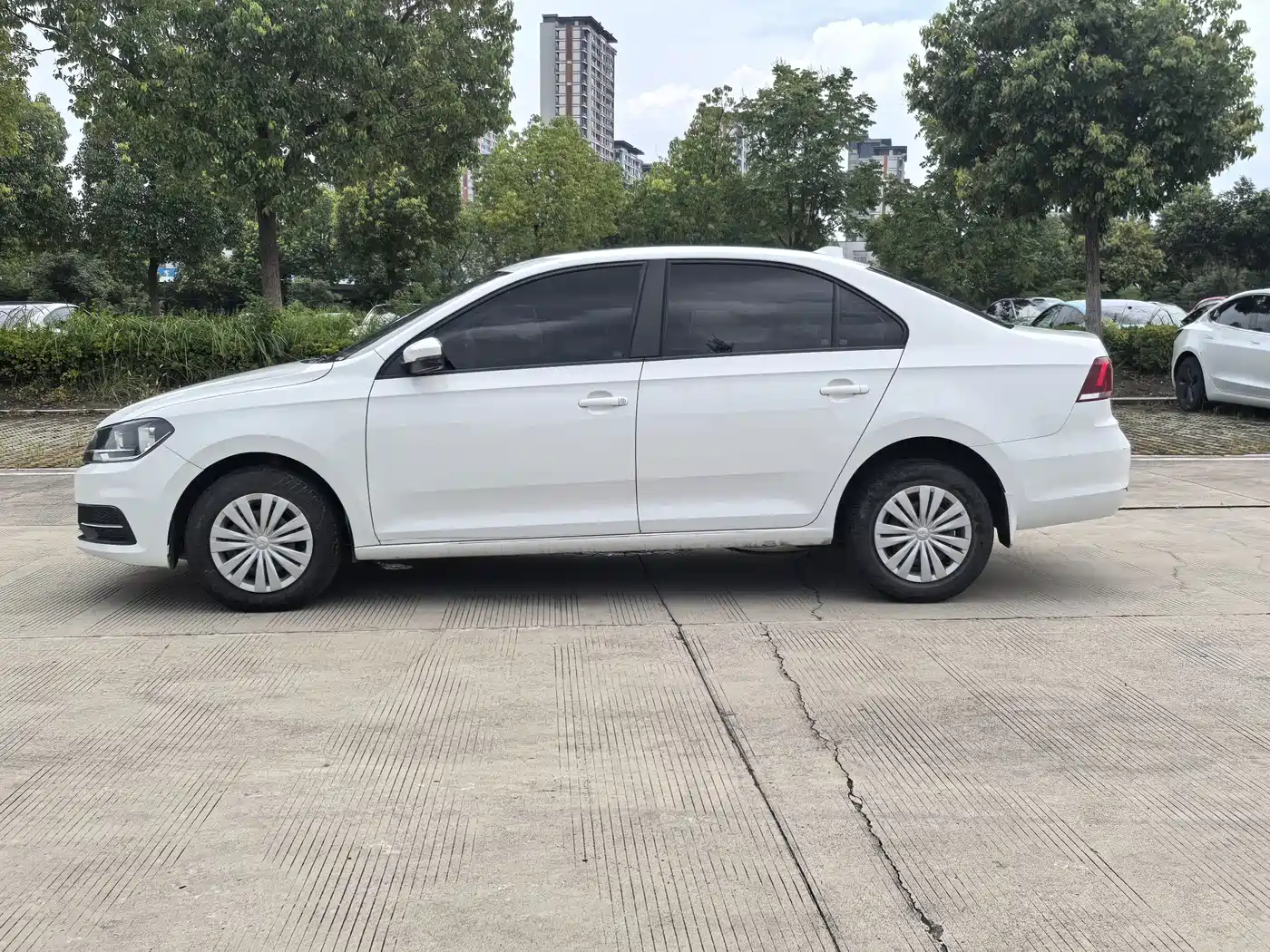 Photo 6 - Volkswagen Santana