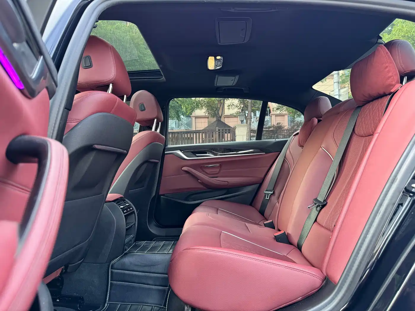 BMW 5 Series 2021 525Li M Sport Package фото 9