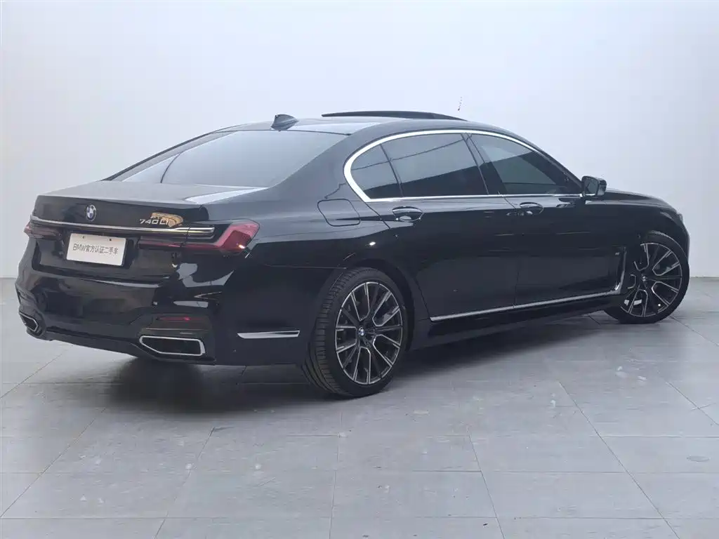 BMW 7 Series 2019 Facelift 740Li Exclusive M Sport Package фото 4