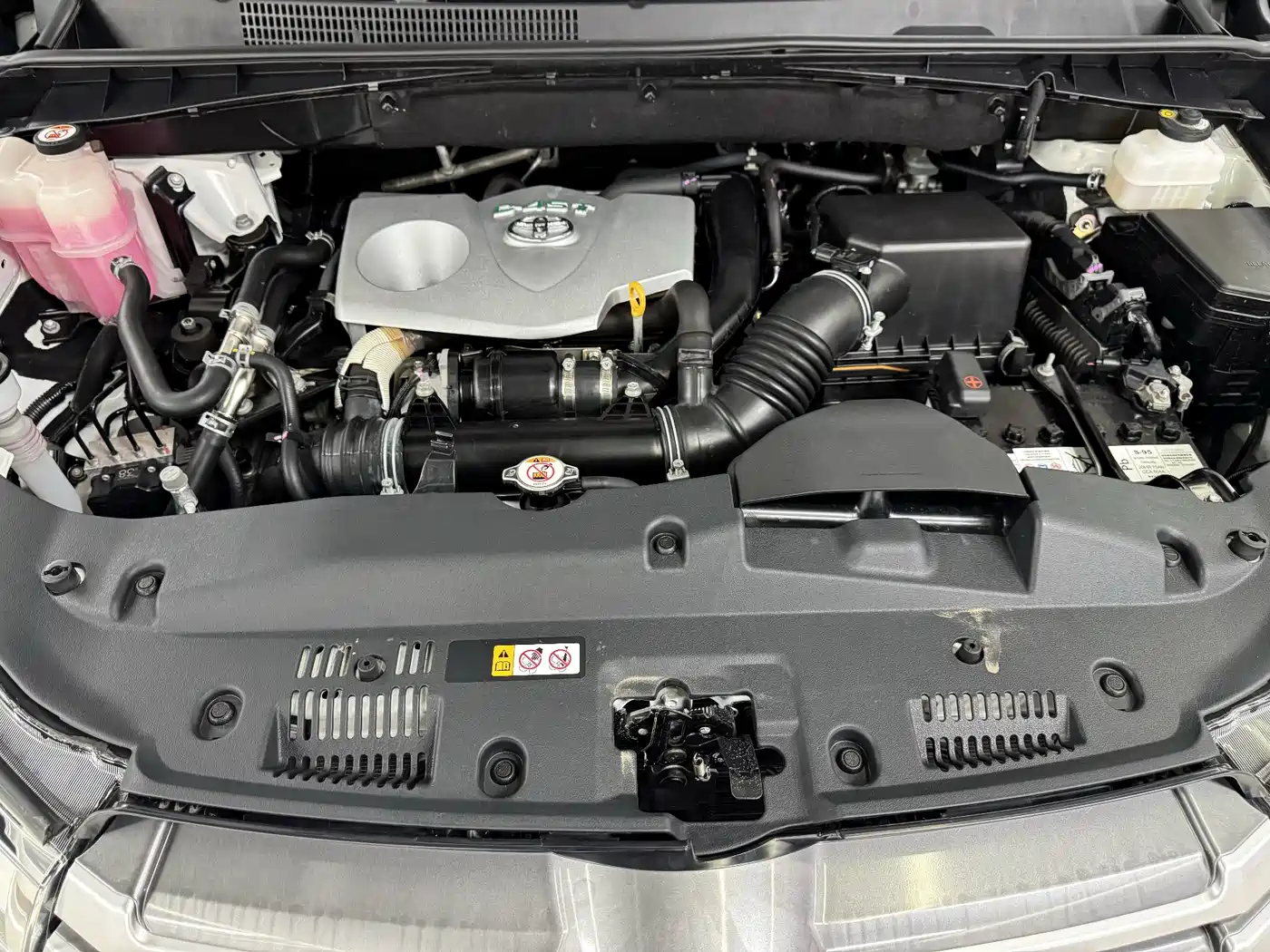 Toyota Highlander 2021 2.0T AWD Elite 7-Seater фото 20