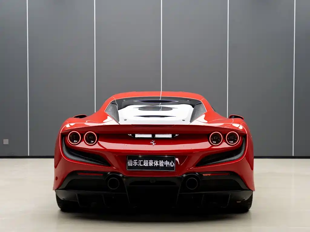 Ferrari F8 2023 2019 Tributo 3.9T V8