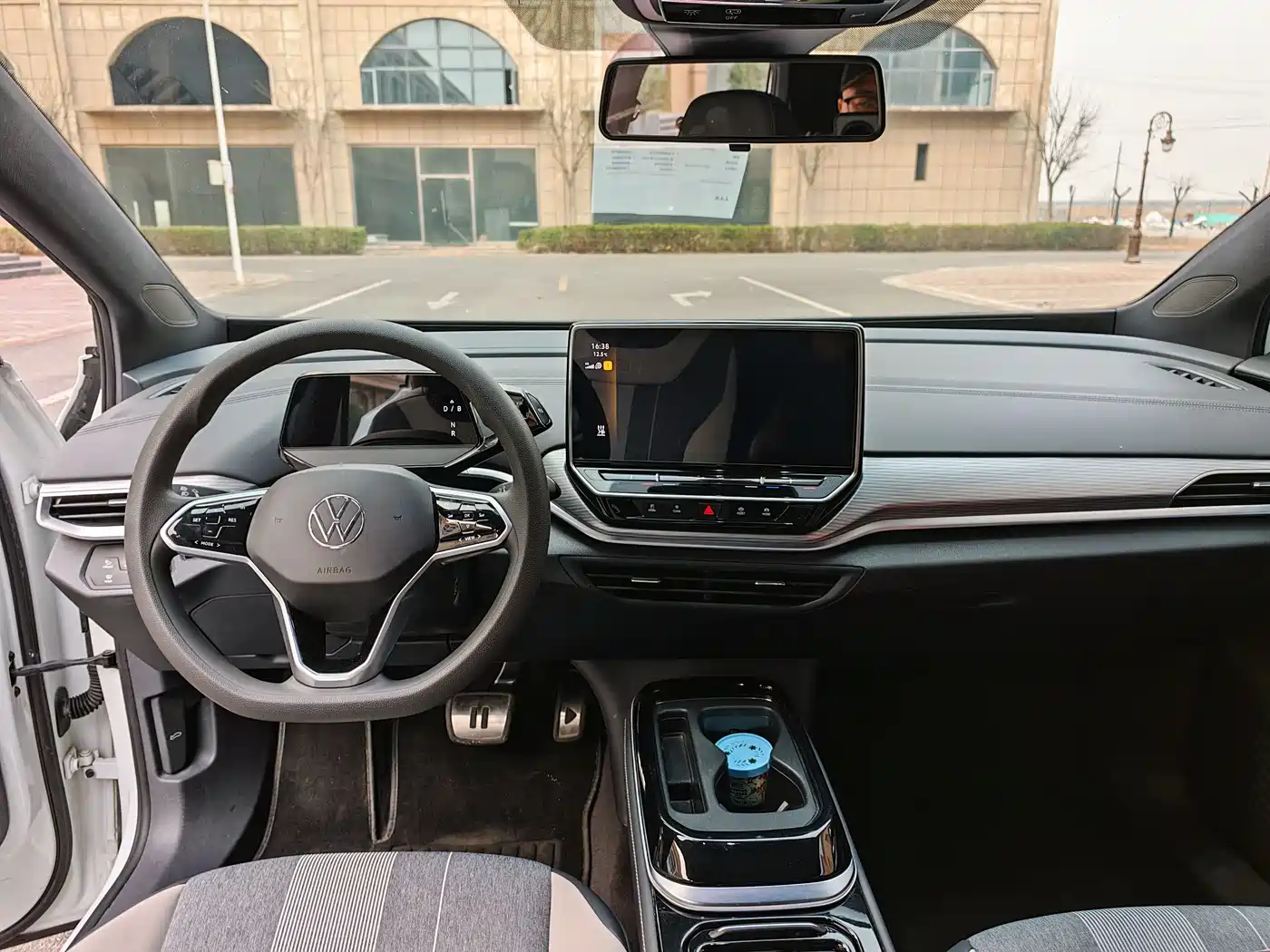 VOLKSWAGEN ID.4 CROZZ