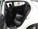 Photo 15 - Kia K5