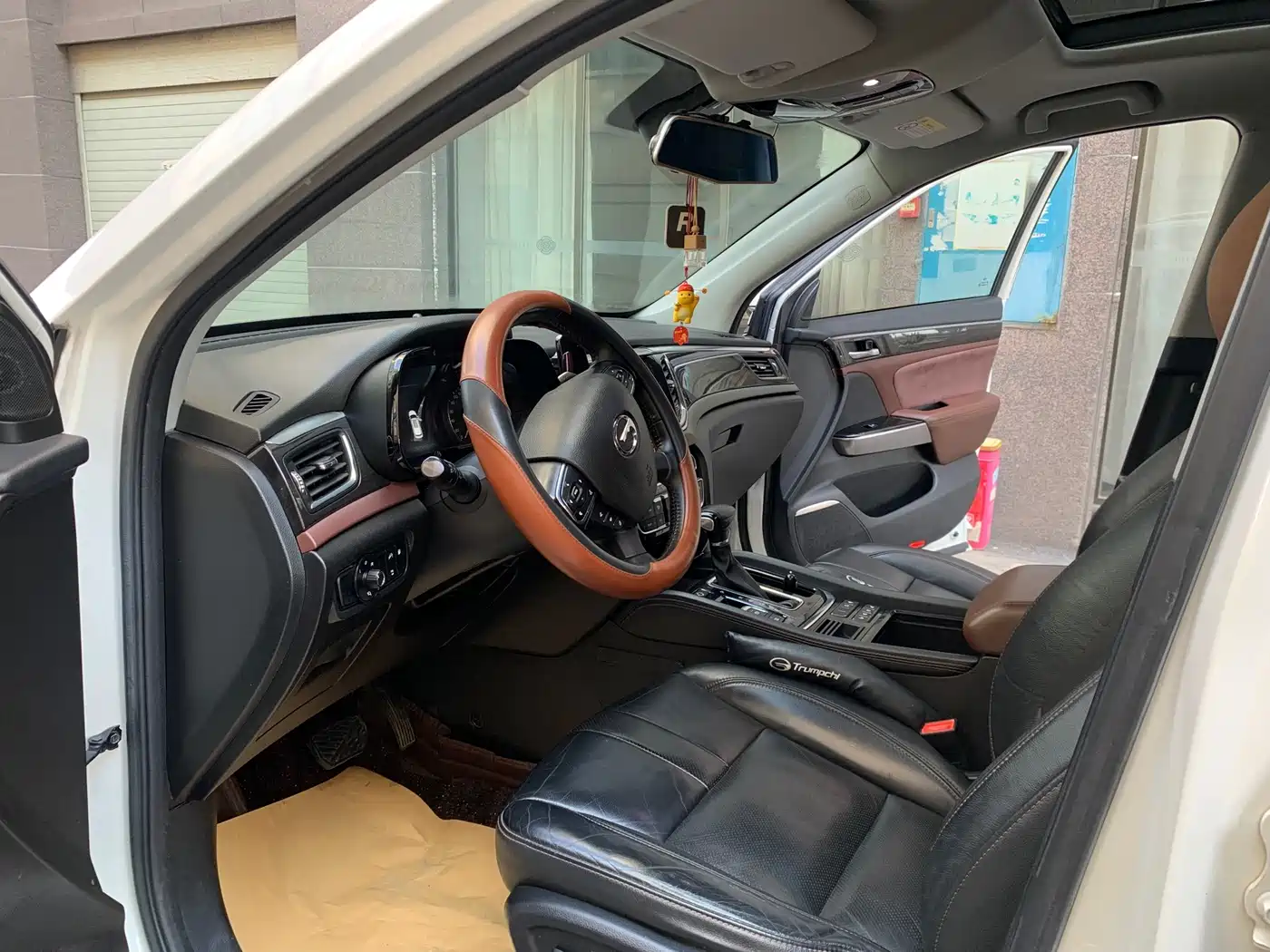 GAC Trumpchi Trumpchi GS8 2017 320T 2WD Luxury Smart Connect (7-seater) фото 8