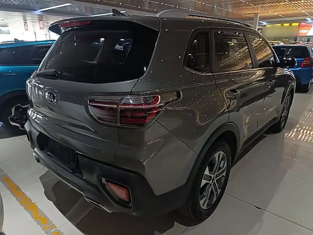 Kia Sportage 2019 2.0L Automatic Smart Luxury Edition фото 7
