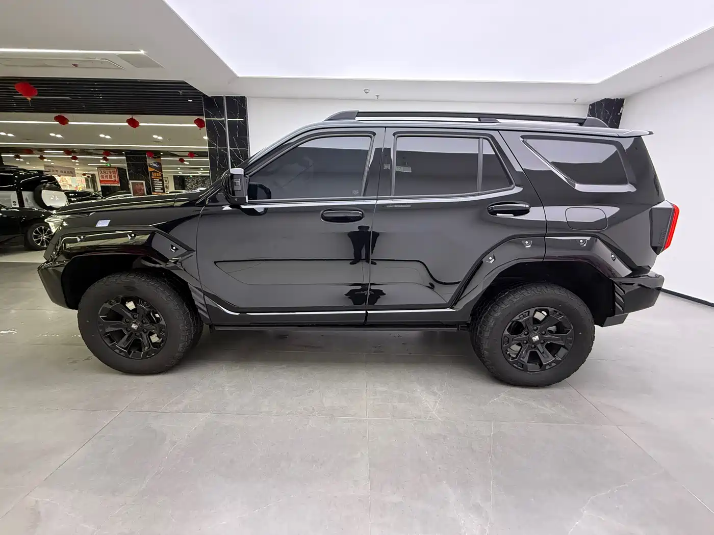 Tank 400 New Energy 2024 Hi4-T Off-Road Edition фото 5