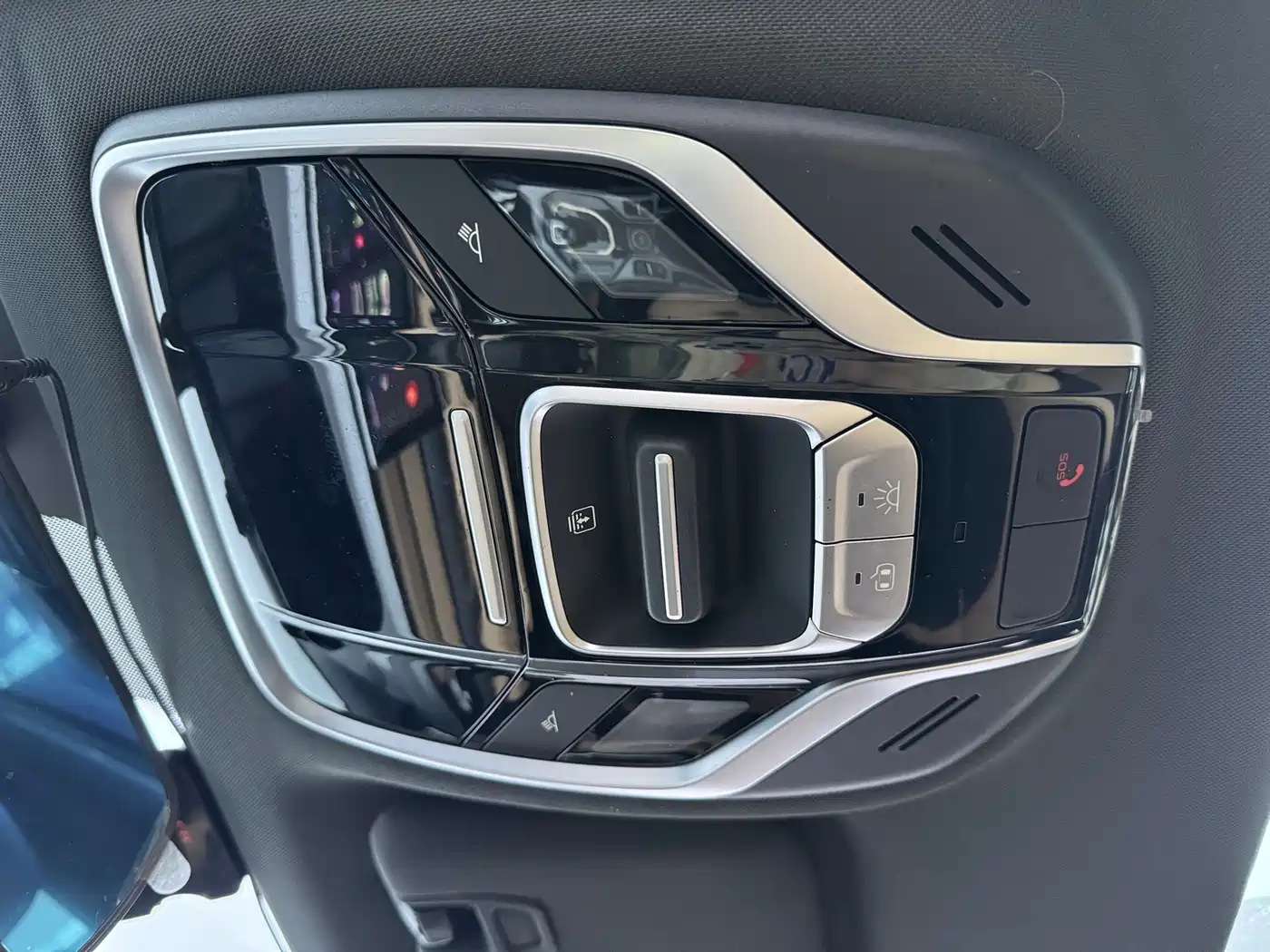 GEELY AUTOMOBILE GEELY ICON