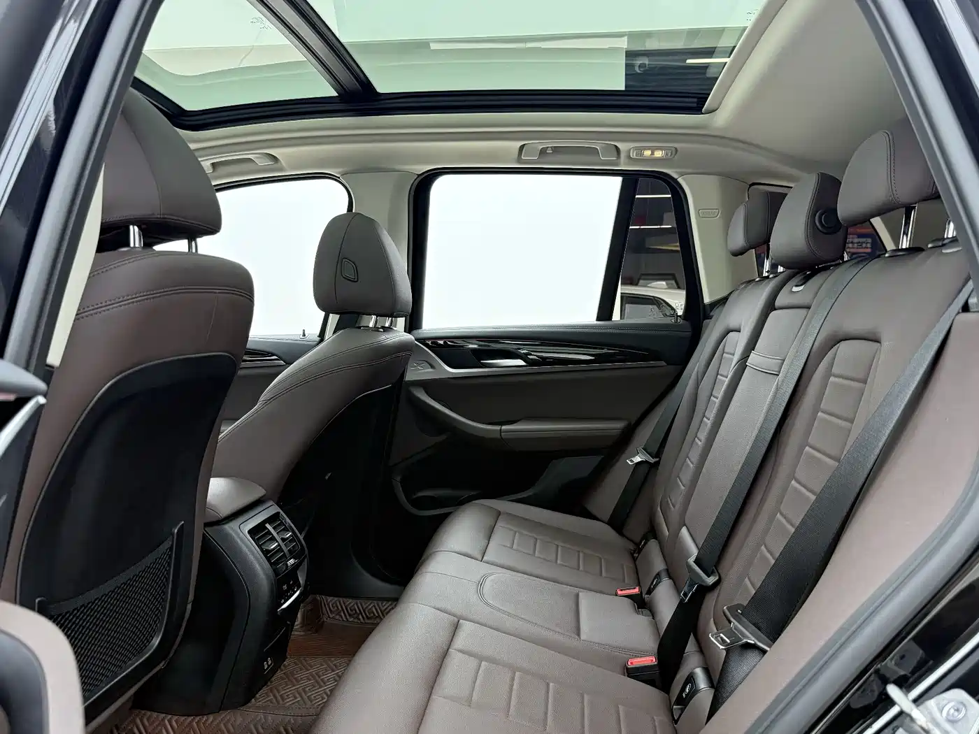BMW X3 2021 xDrive25i Luxury Package фото 8