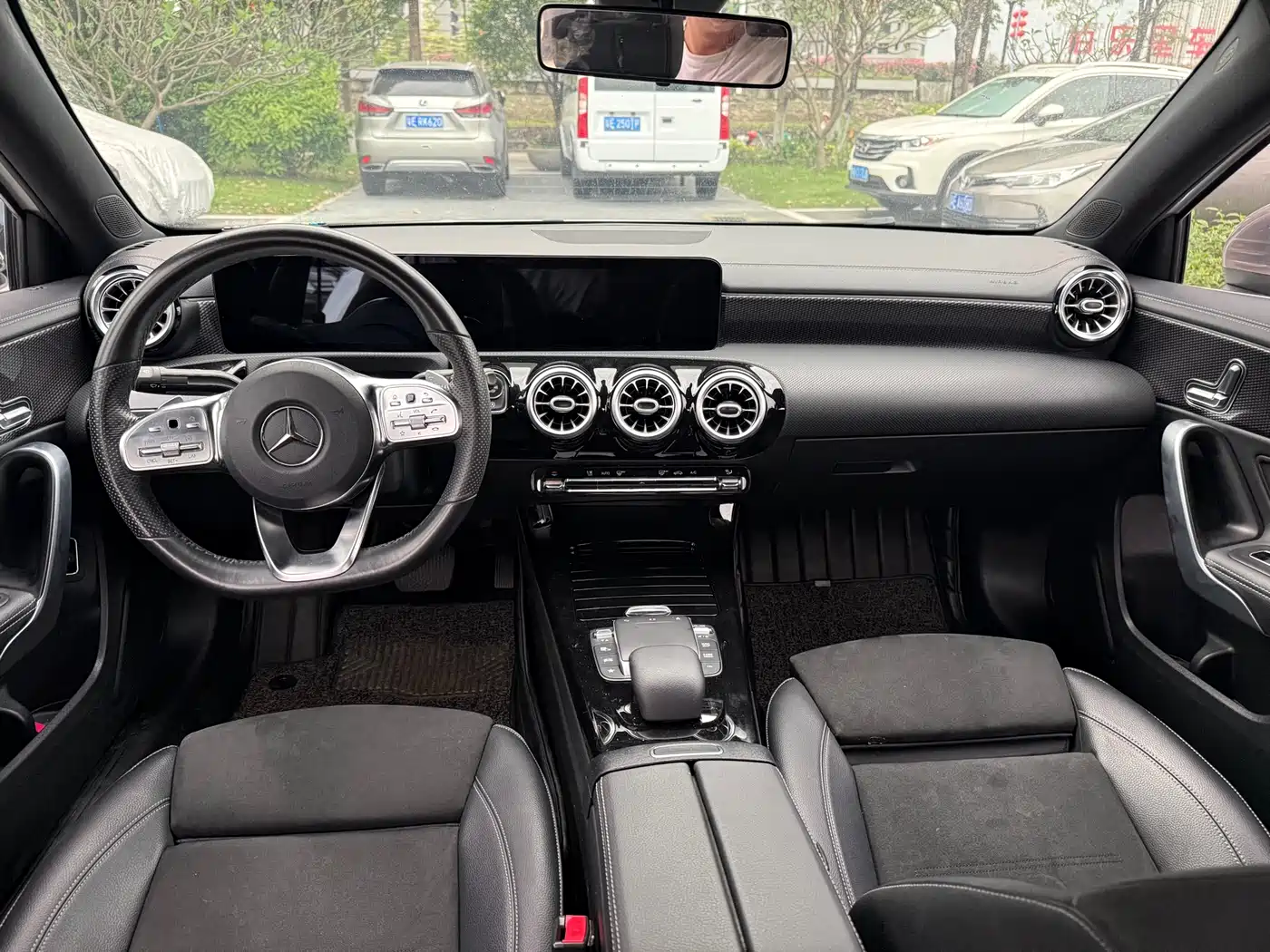 MERCEDES-BENZ CLASS A