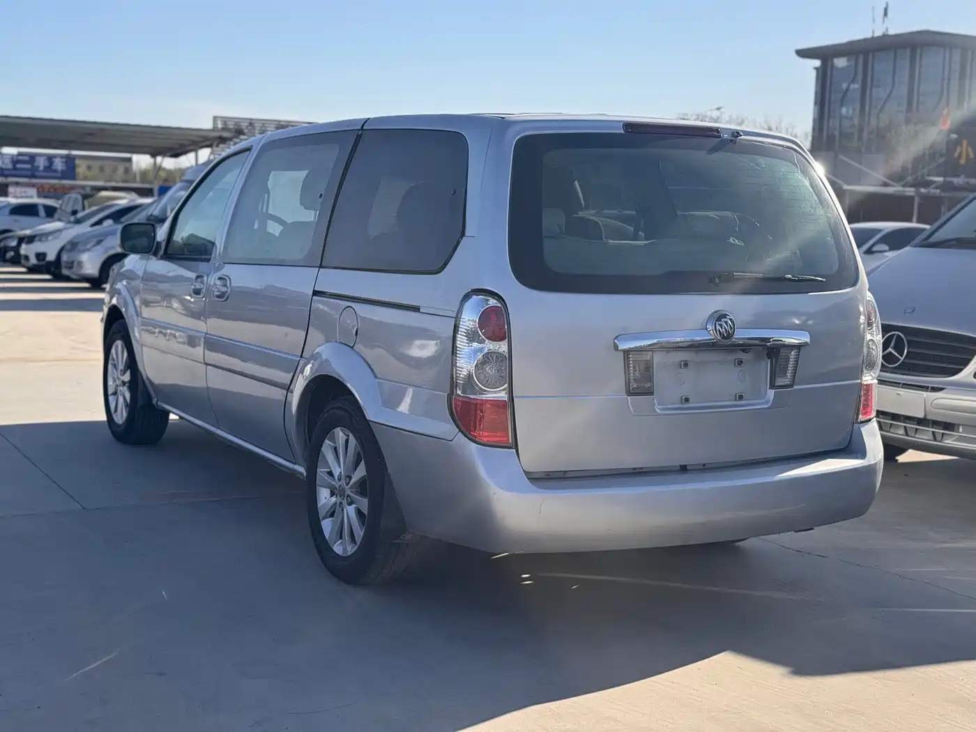 Buick GL8 2014 2.4L Classic Edition фото 8