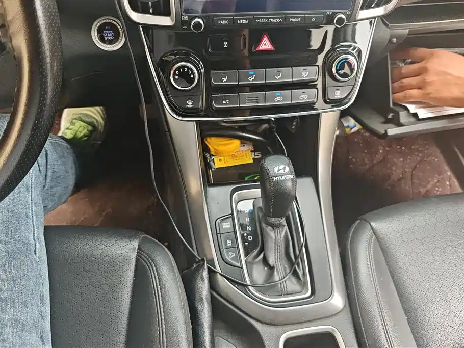 Hyundai Beijing Hyundai ix35 2019 2.0L Automatic 2WD Zhiyong·Enjoy China V фото 16