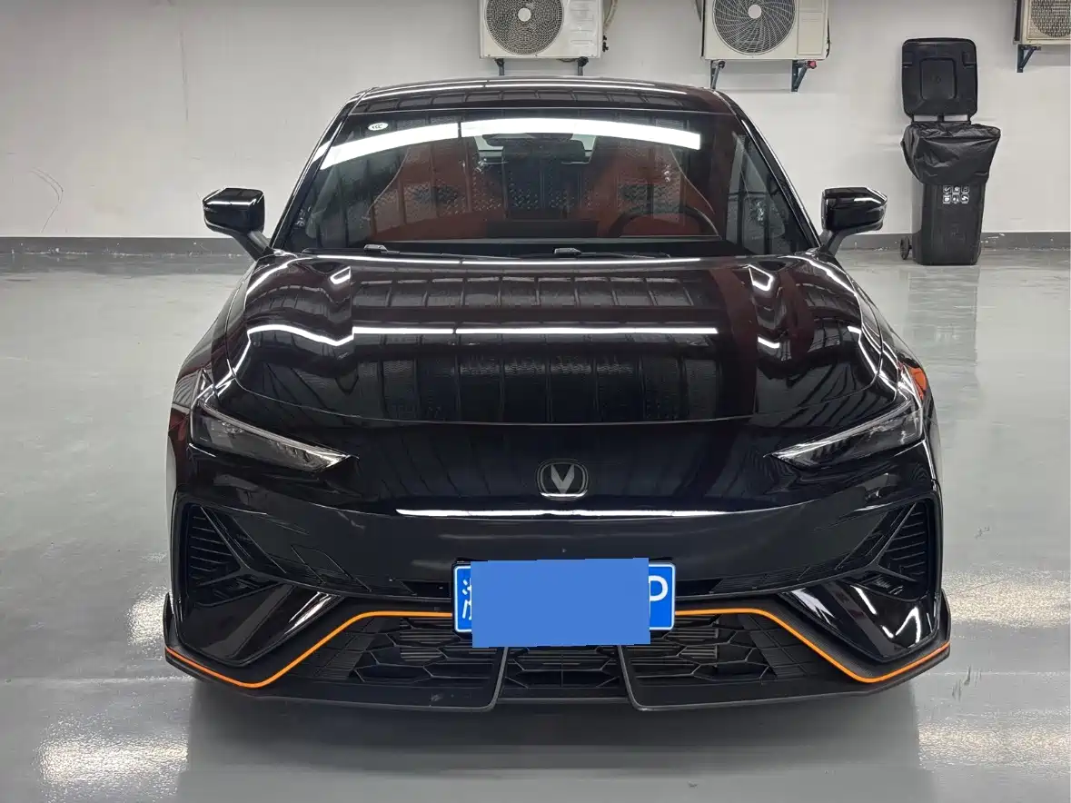 Changan UNI-V 2025 2025 2.0T Sport Version