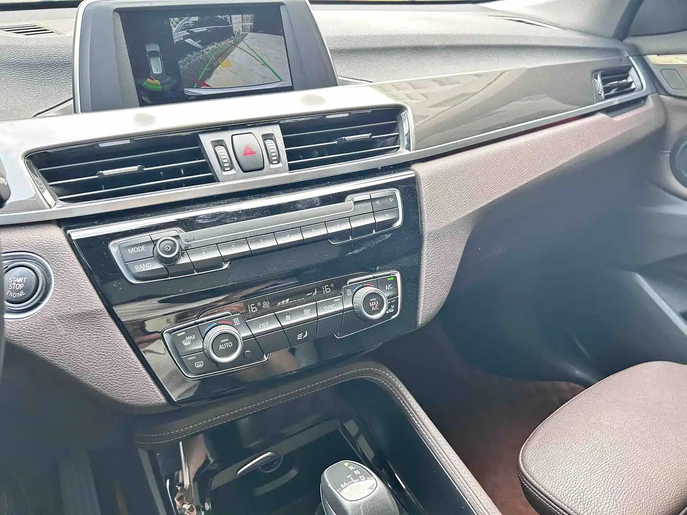BMW X1 2019 sDrive18Li Premium Model фото 7