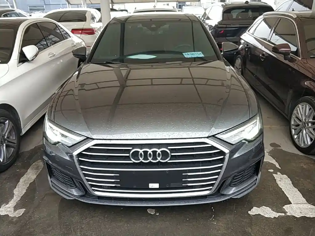 Фото 3 - Audi A6L