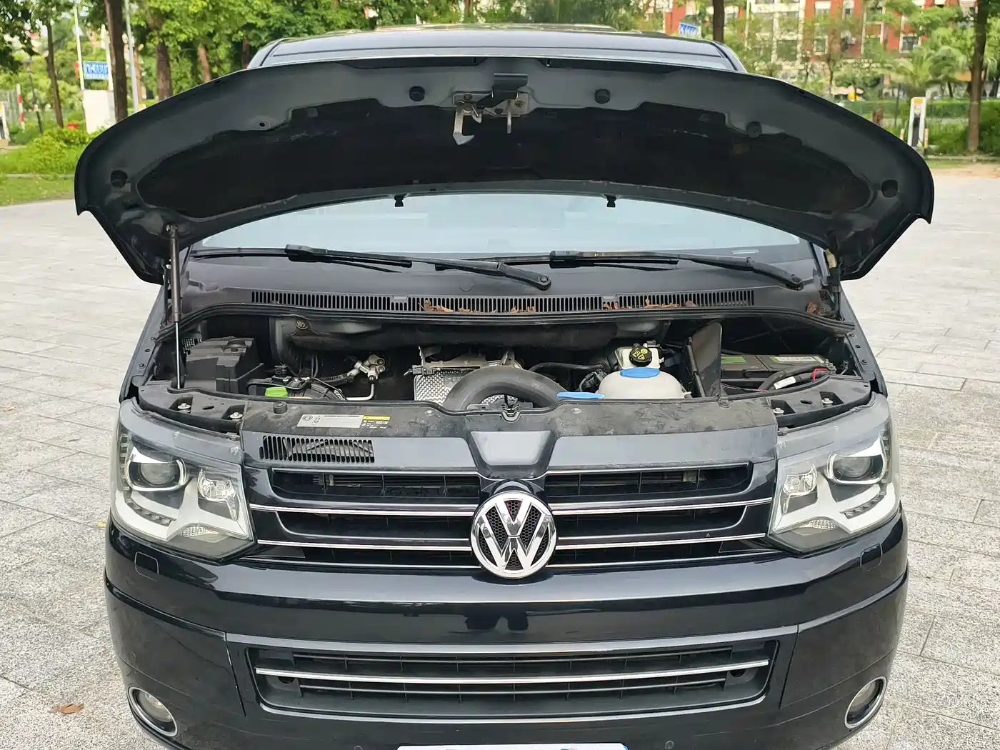 Volkswagen Multivan 2013 2012 2.0TSI 2WD Business Edition