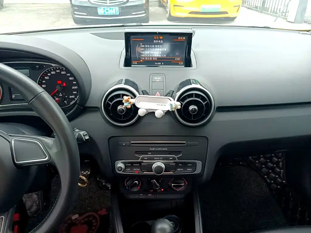 Audi A1 2016 2016 30 TFSI Sportback Design Style Edition