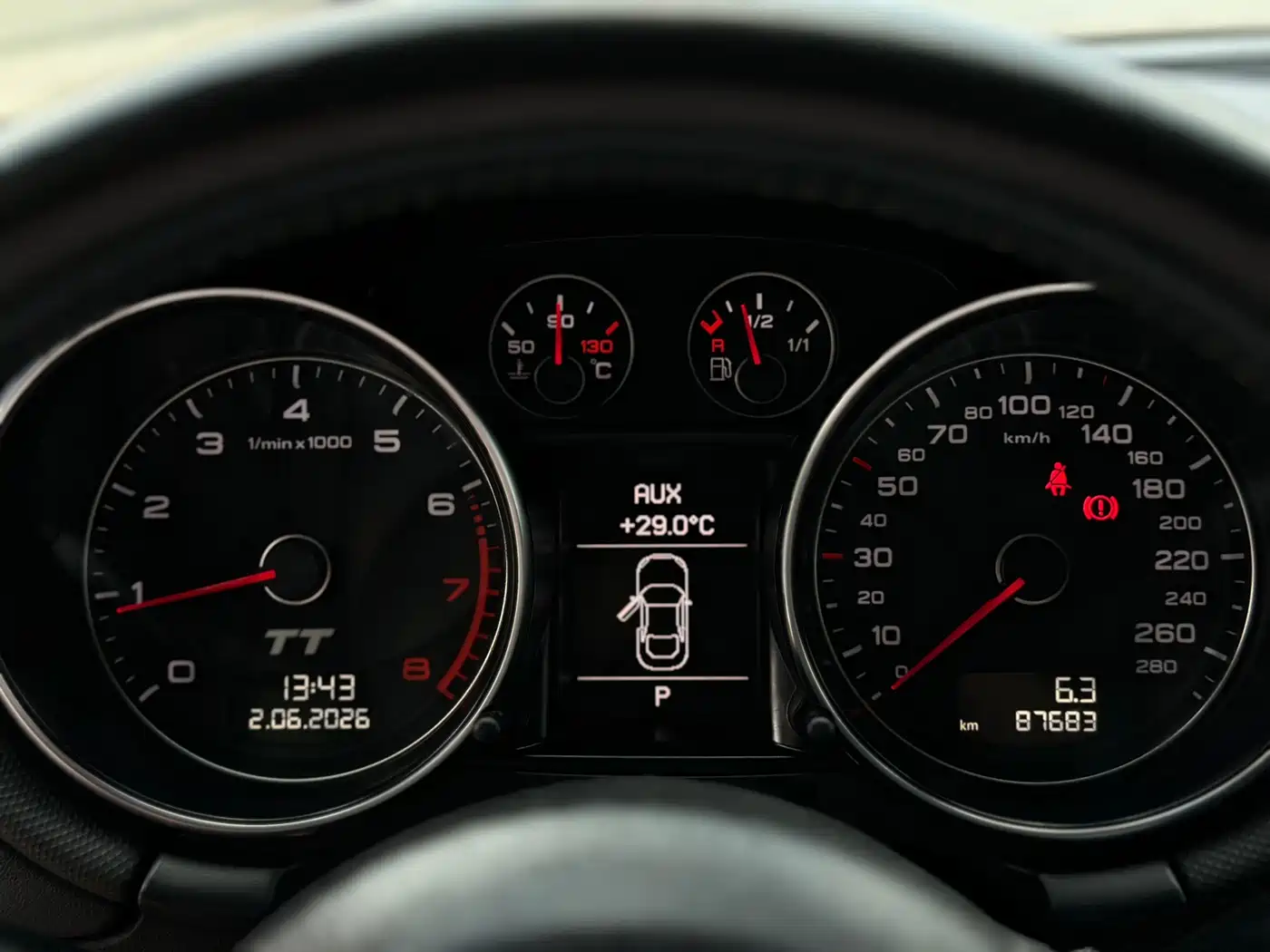 Audi TT 2013 TT Coupe 45 TFSI quattro фото 13
